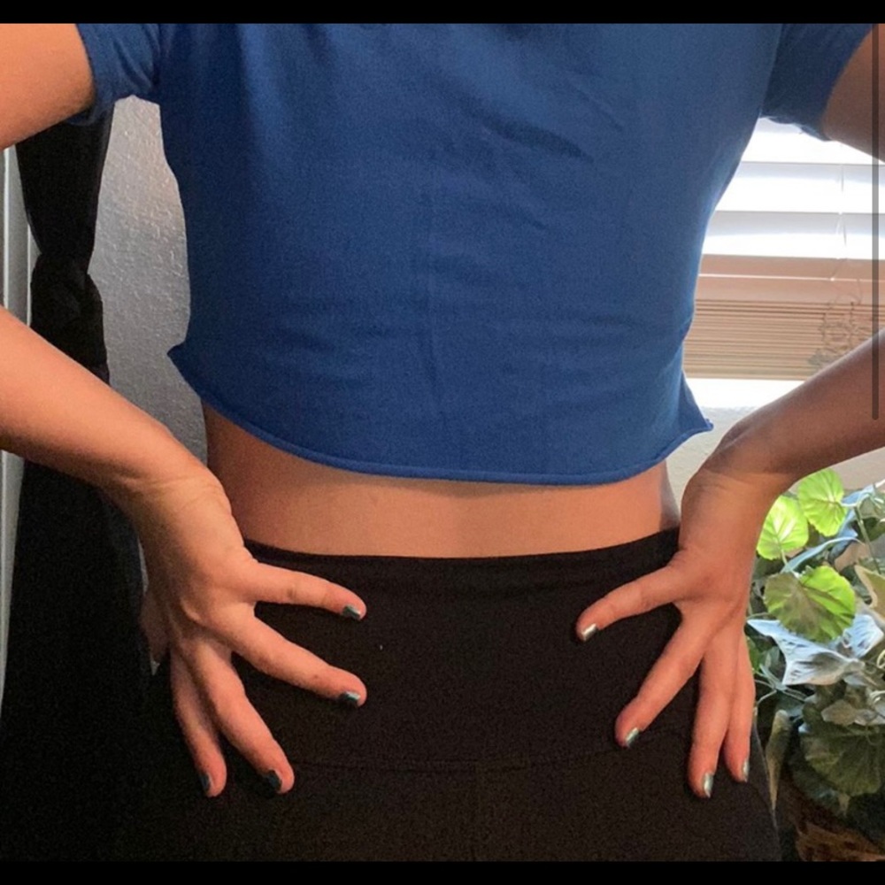 Blue Top - Picture 2 of 4